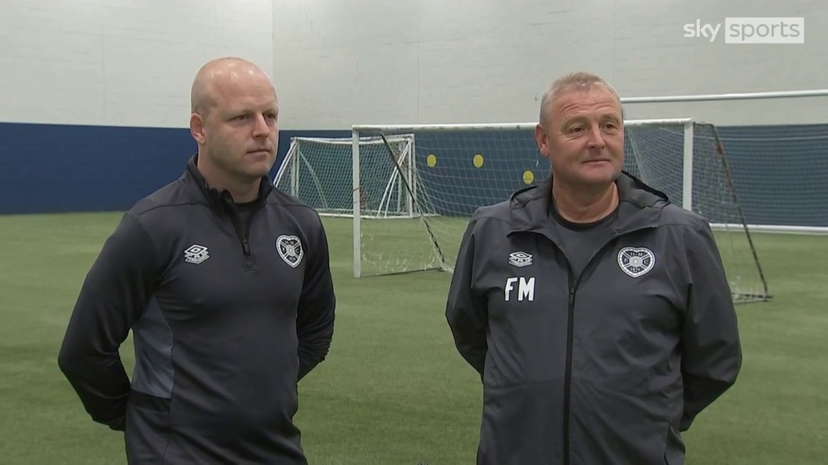 ♥️ "When it comes to differences of opinion and who we should start, then I’ll make that decision" ♥️ "I think for the longer term thing there could be changes" Frankie McAvoy and Steven Naismith explain who is in charge at Hearts 👇