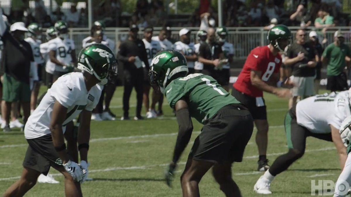 OROY vs. DROY. Practice doesn't get better than this. 🔥 Garrett Wilson SAUCE GARDNER #HardKnocks with the New York Jets premieres August 8th on hbo max fka