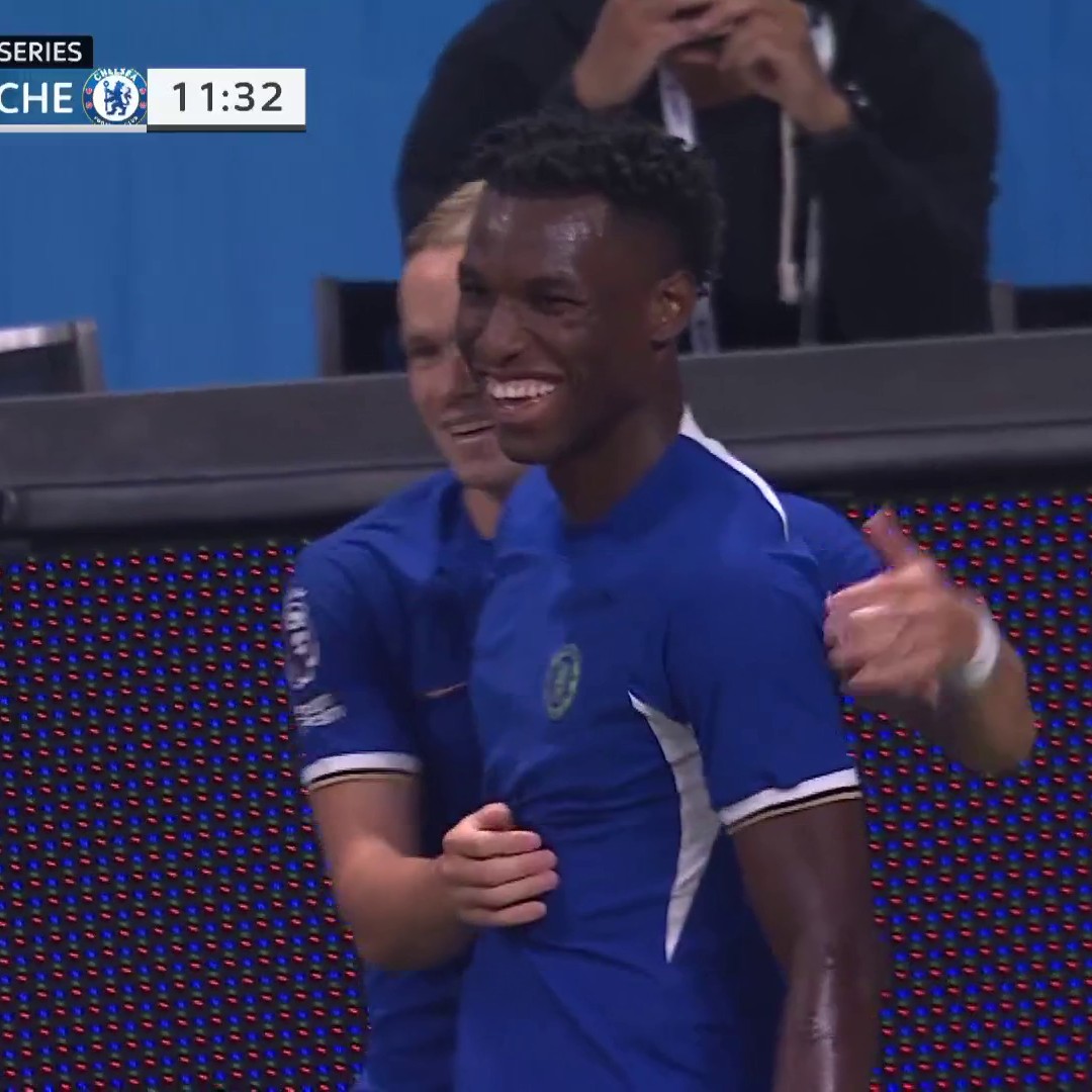 Chelsea's striker: Nico Jackson ⚡ (via NBC Sports Soccer)