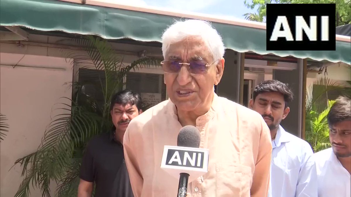 मणिपुर पर संसद को संबोधित करना प्रधानमंत्री जी की जवाबदेही है, ज़िम्मेदारी है। उसे नकारना, उससे ध्यान भटकाना राष्ट्र के प्रमुख के लिए शर्मनाक है।