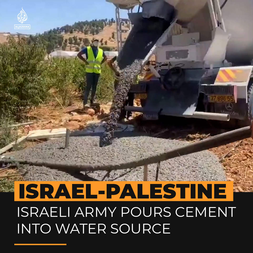 Israeli army personnel have been filmed pouring cement into a water source which supplies Palestinians near the city of Hebron ⤵️
