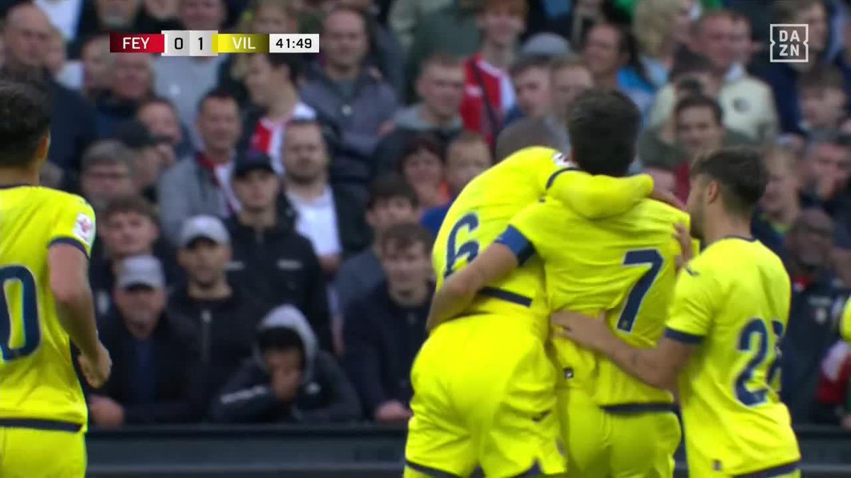 🔥 Gerard Moreno la pone de fábula y Étienne Capoue destroza la red ¡Qué maravilla de gol del Villarreal CF! El portero del Feyenoord ni la ve venir 😯
