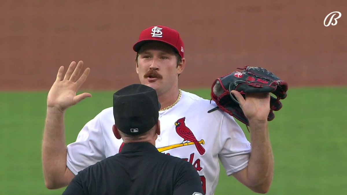 Willson Contreras left the game after getting hit by Ian Happ on his backswing. Two pitches later, Miles Mikolas hit Happ with a pitch and was ejected from the game. (via @BallySportsMW)