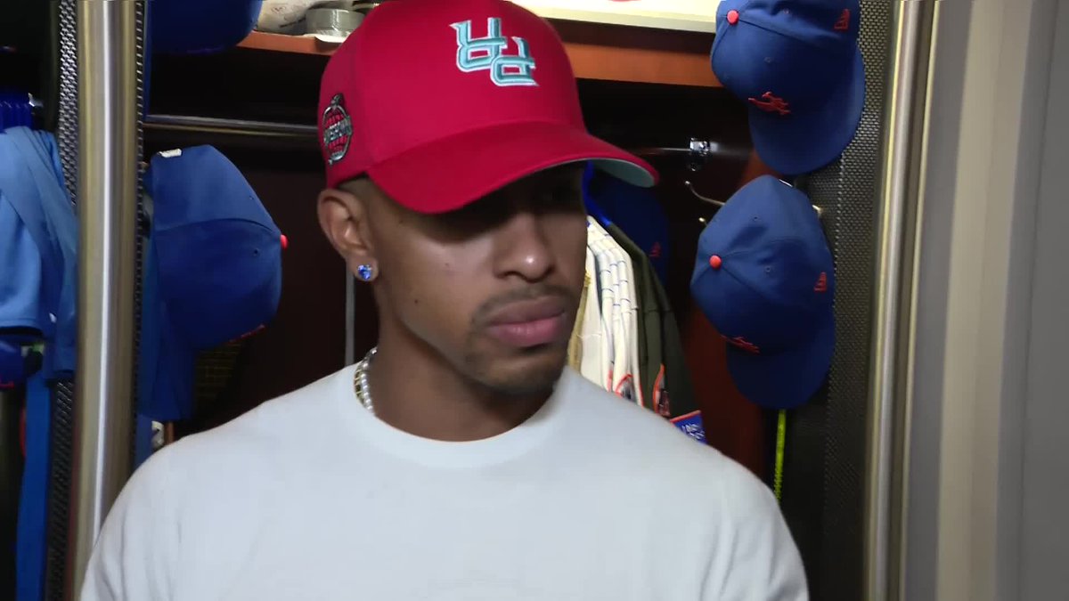 "They're going to get an amazing player, and even better person. Just like I told him: 'You're a true professional, but what I respect you the most for is you're an amazing dad'" - Francisco Lindor on the Mets trading David Robertson
