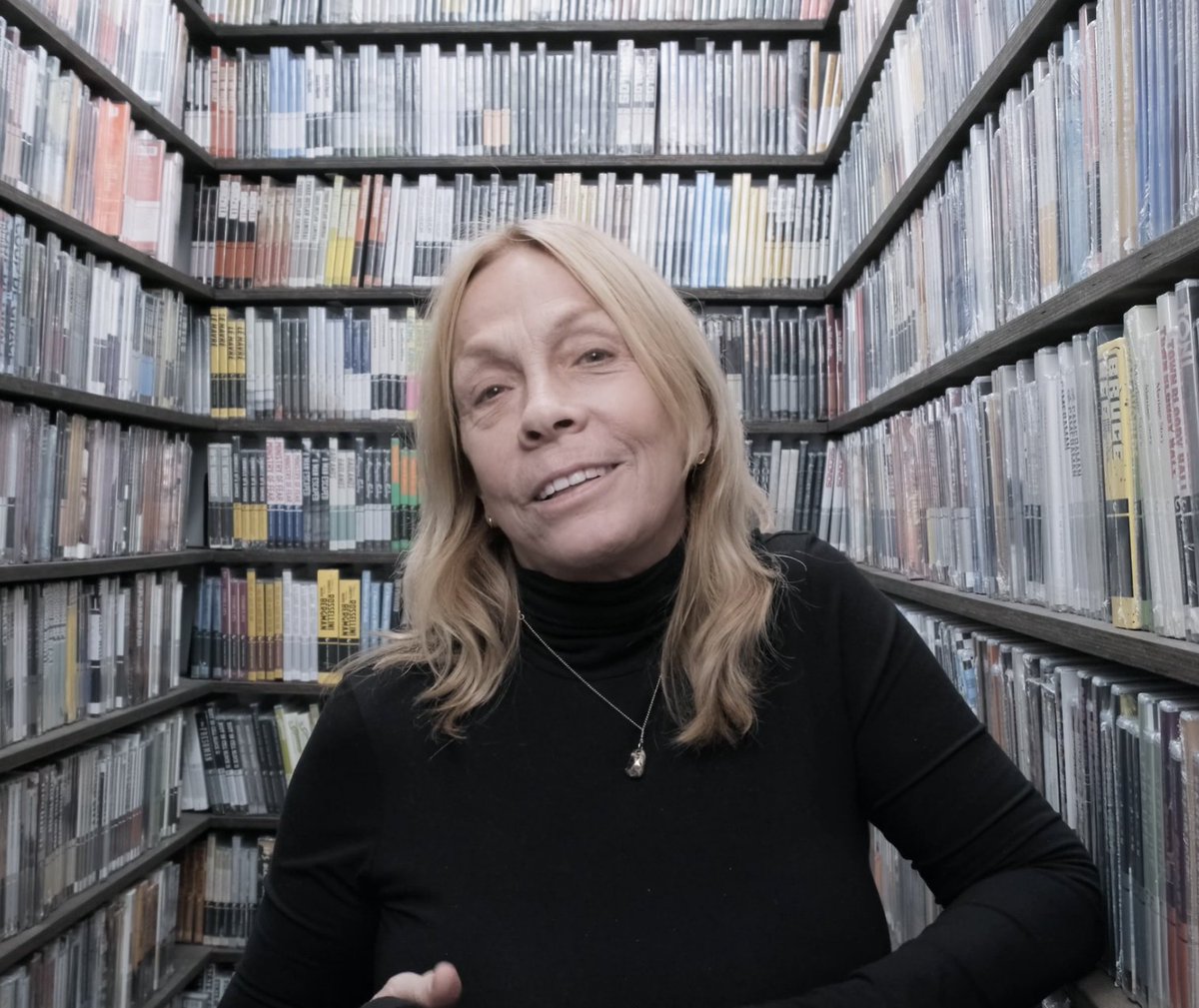 ✨ Rickie Lee Jones's Closet Picks✨ Beloved singer-songwriter Rickie Lee Jones shares her longtime love for Hollywood star William Powell, talks about her friendship with HEDWIG AND THE ANGRY INCH director John Cameron Mitchell, and reenacts a moment from A TASTE OF HONEY.