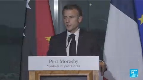 Emmanuel Macron parle d’un “coup d’état parfaitement illégitime” au Niger. C’est une formulation très révélatrice. Il y aurait donc des coups d’Etat parfaitement légitimes? Comme au Tchad?