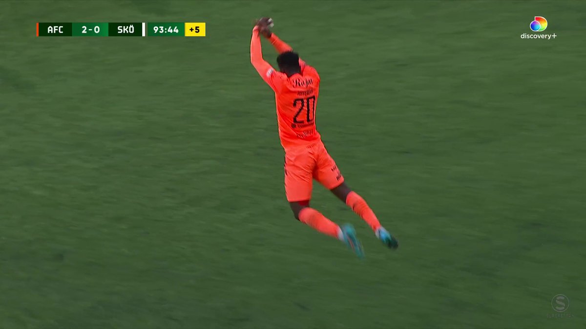 Emmanuel Agyeman Duah hittar krysset och gör 3-0 för AFC Eskilstuna 🟠