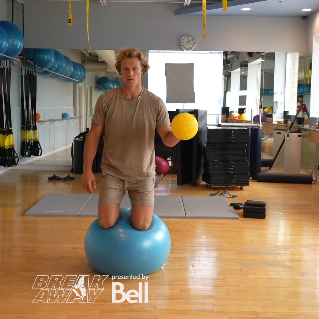Ever wonder what a day in the life of Jakob Chychrun looks like? Take a dive in as he walks us through his daily workouts, recovery and meal prep as he prepares for this season! Breakaway presented by Bell | #GoSensGo