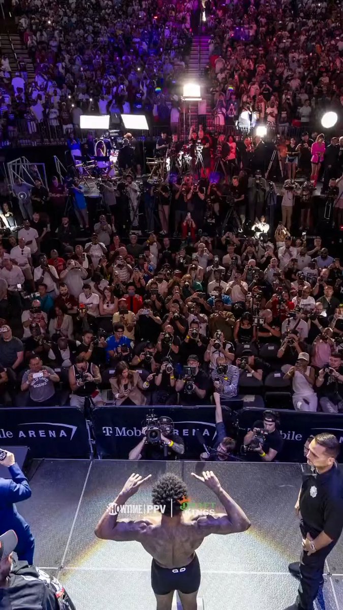 The wait is over 🙌 #SpenceCrawford presented by DraftKings goes down tonight on Showtime PPV: