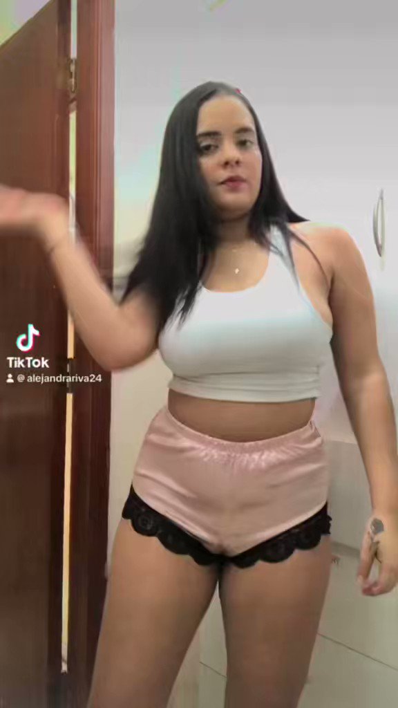 Feliz sabado chiquitos tengo promoción 🥰
