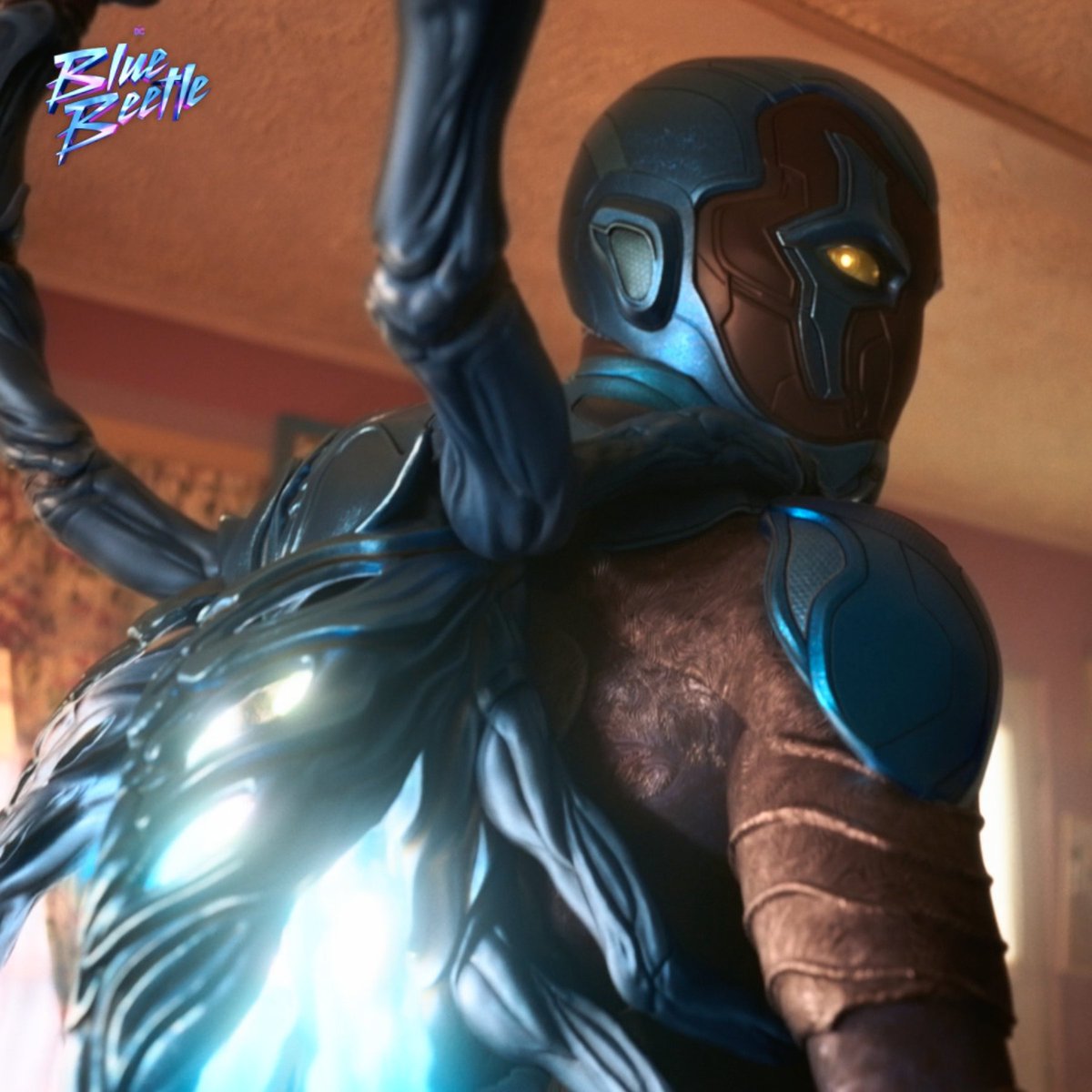 Esta familia para siempre. 💙 #BlueBeetle - Only in theaters August 18.