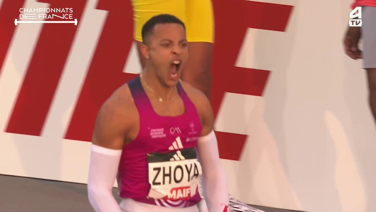 🔥 QUELLE COURSE ! 🥇 Sasha Zhoya (Clermont Auvergne Athlétisme) champion de France Elite du 110 m haies en 13''01 avec un vent légèrement trop favorable (+2.3) ! 🤩 Magnifique ! 💻 Suivez les #CFAthlé en DIRECT sur et la chaine L'Équipe.