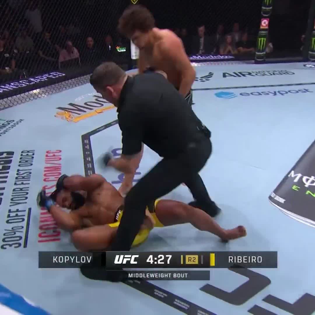ROMAN KOPYLOV BY HEAD KICK ARE YOU KIDDING ME!? 😱 #UFC291
