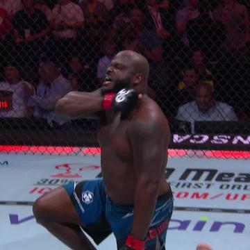 DERRICK LEWIS IS LOOSE 🤣 #UFC291 LIVE on ESPN+ PPV