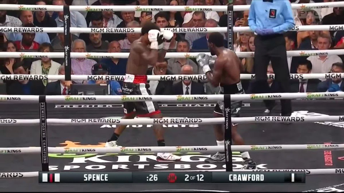 DOWN GOES SPENCE 😳 Crawford knocks down Spence in R2 (via Showtime Boxing (Roblox))