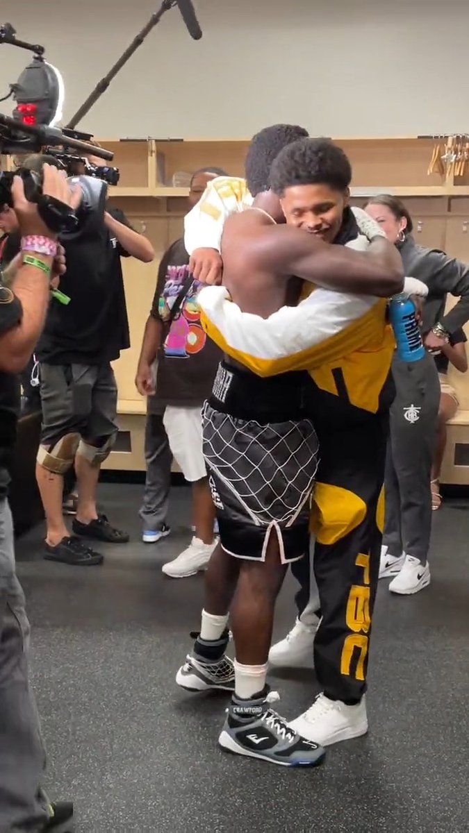 Celebrating with his stablemate 🎉 Terence Crawford x Shakur Stevenson #SpenceCrawford
