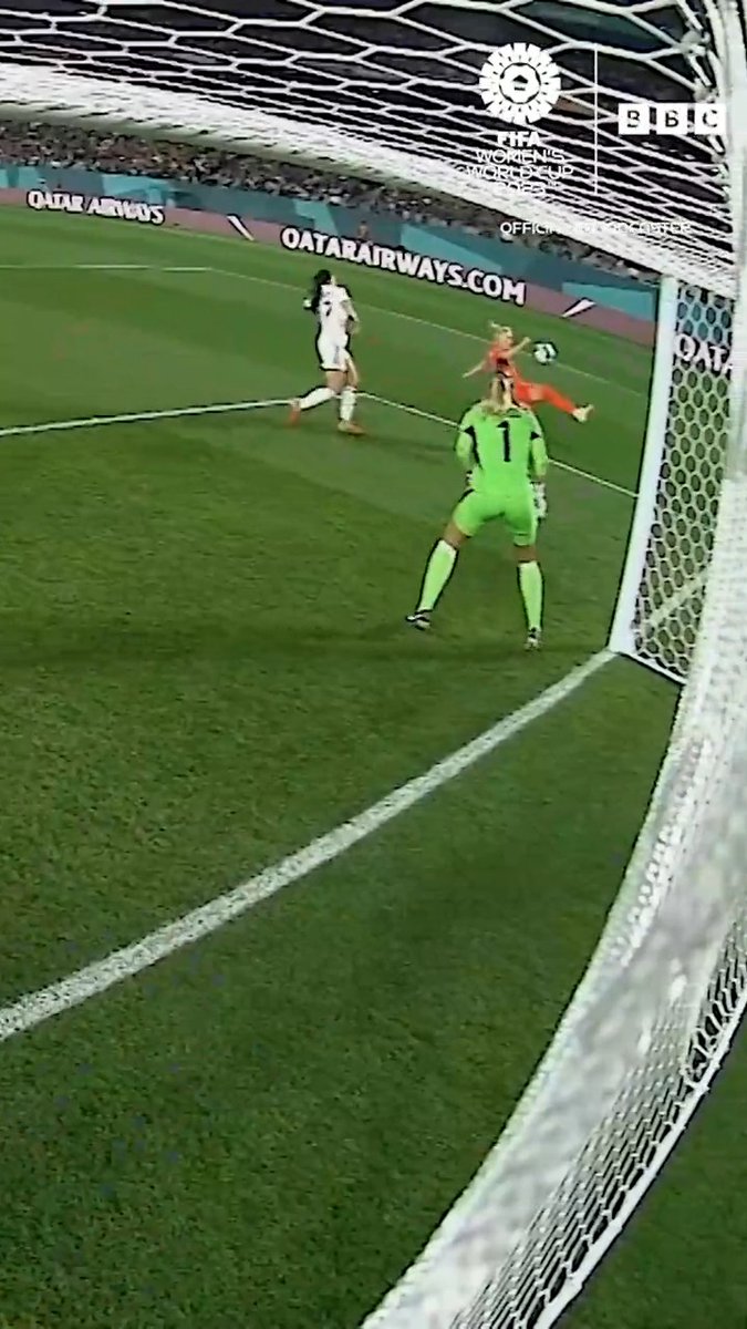 Marco van Basten would approve 👏 What a volley from Sophie Haug! #FIFAWWC