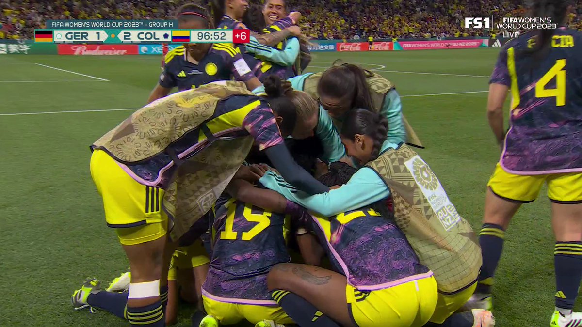 LATE DRAMA 🇨🇴 MANUELA VANEGAS RECLAIMS THE 2-1 LEAD FOR COLOMBIA IN STOPPAGE TIME!
