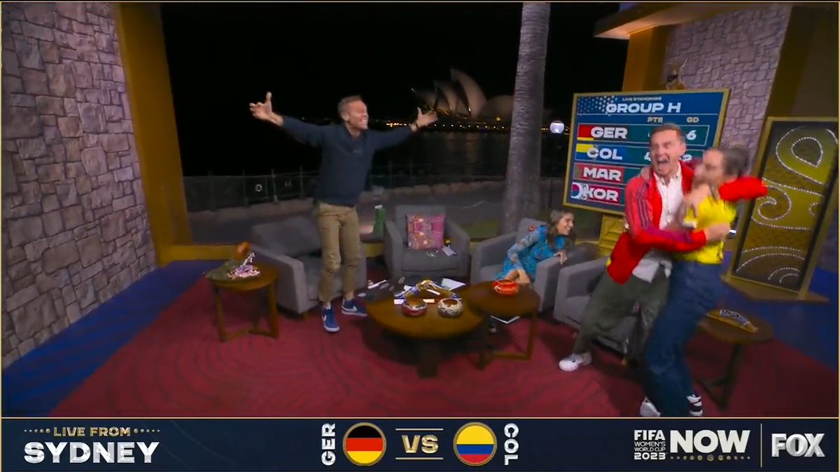 😱🤣 Melissa Ortiz was every Colombia fan after that late winner Stu Holden | Jimmy Conrad | Carli Lloyd