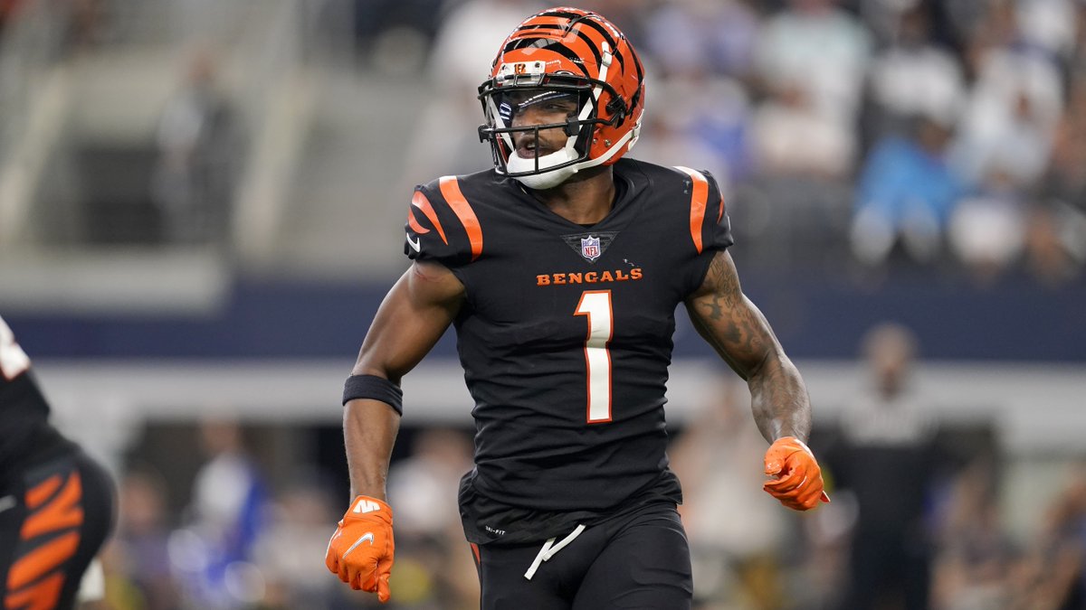 Covering Ja'Marr Chase 1-on-1... not fun ⚡️ Ja’MarrChase | Cincinnati Bengals