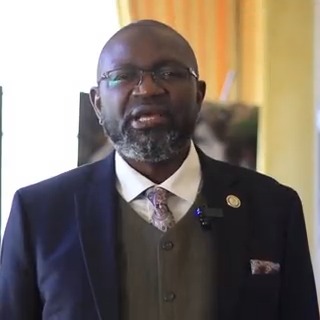 How is the Africa Center for Disease Control implementing One Health? Africa CDC Deputy Director General Ahmed Ogwell Ouma (𝔻𝕣. 𝔸𝕙𝕞𝕖𝕕 𝕆𝕘𝕨𝕖𝕝𝕝 - 𝔽𝔸ℙℍ) explains the innovative ways the center has been implementing the #OneHealth approach and why it has been crucial for Africa.