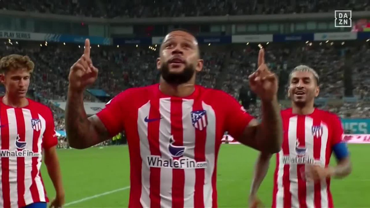 Tápate los oídos Memphis Depay, que este golazo hace mucho ruido 🔥