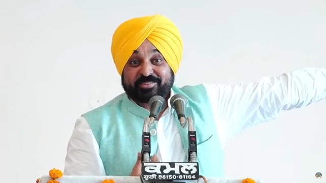 ਜੇ ਮਨਪ੍ਰੀਤ ਬਾਦਲ ‘ਤੇ ਪਰਚਾ ਹੋ ਸਕਦੈ ਤਾਂ ਸਮਝ ਲੋ ਮੈਂ ਕਿਸੇ ਨੂੰ ਨਹੀਂ ਛੱਡਾਂਗਾ ਜਿਹਨੇ ਵੀ ਪੰਜਾਬ ਦਾ ਪੈਸਾ ਖਾਧਾ…ਅਕਾਲੀਆਂ ਵੇਲੇ ਅਕਾਲੀਆਂ ਨਾਲ..ਕਾਂਗਰਸ ਵੇਲੇ ਕਾਂਗਰਸ ਨਾਲ…ਬੀਜੇਪੀ ਵੇਲੇ ਬੀਜੇਪੀ ਨਾਲ…ਕਦੇ ਲੋਕਾਂ ਵੱਲ ਹੋਕੇ ਵੀ ਵੇਖ ਲਓ…