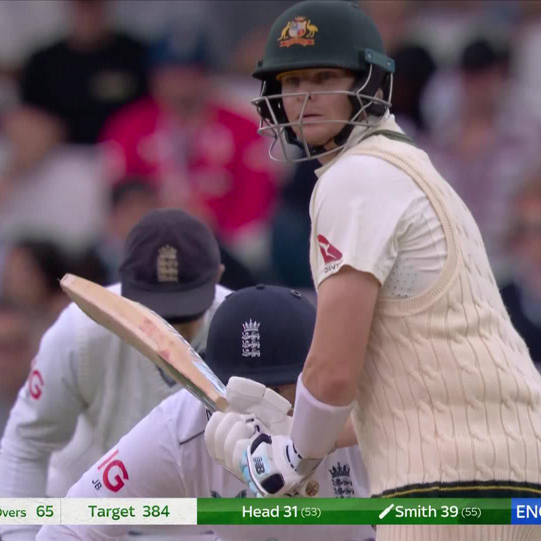 Out or not out? 🤷‍♂️ #EnglandCricket| #Ashes
