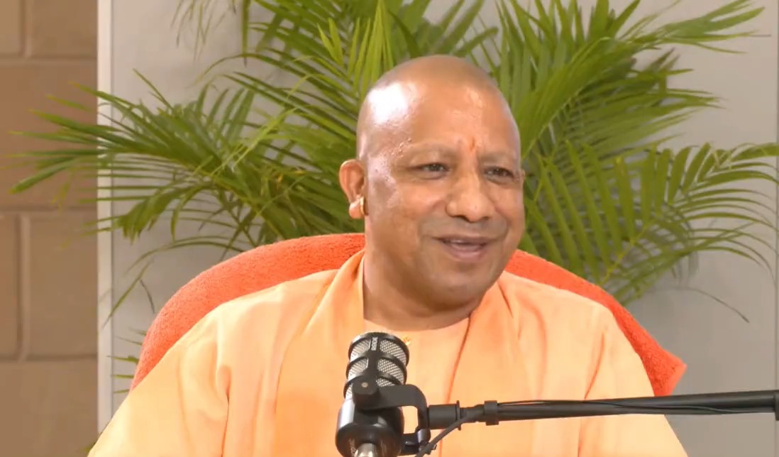 व्यक्ति के 'बंधन' और 'मोक्ष' का कारण उसका 'मन' है...