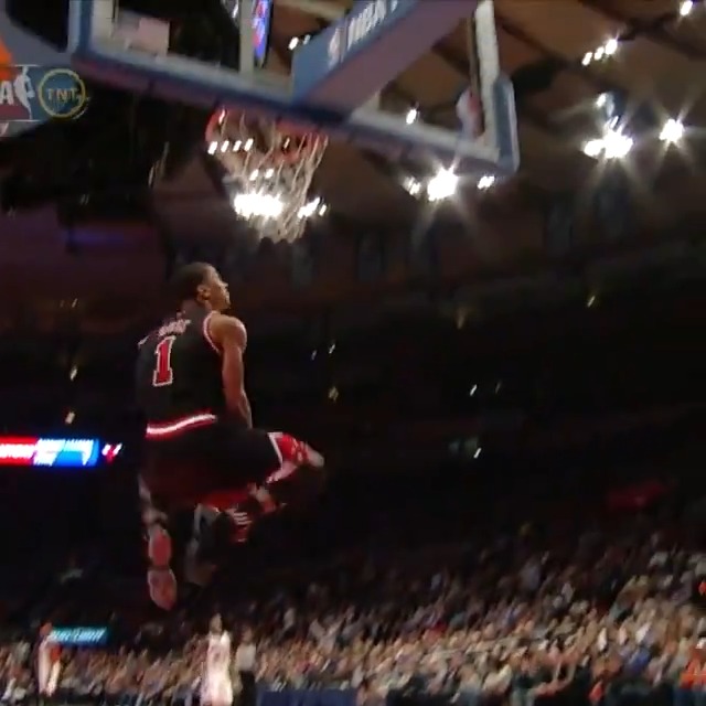 Throwback to MVP Derrick Rose…What a Special time in the NBA. 🔥🌹