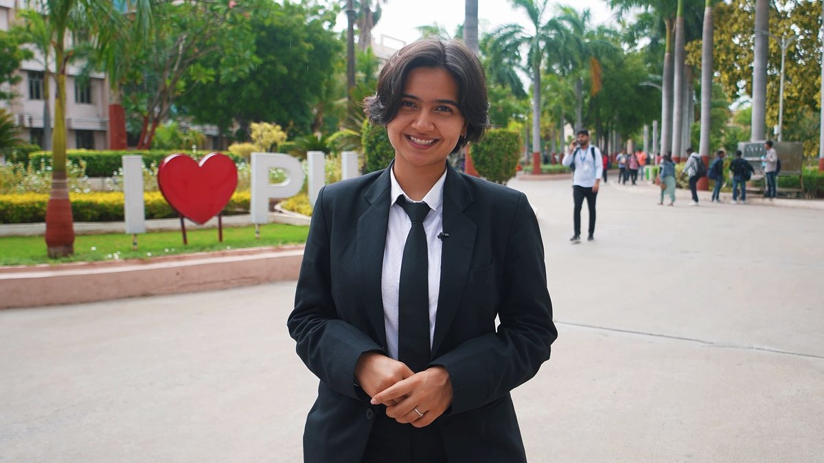 Reimagining learning with Jio True 5G. Parul University is now #OnJio #Jio #JioTrue5G #WithLoveFromJio #JioTogether Parul University