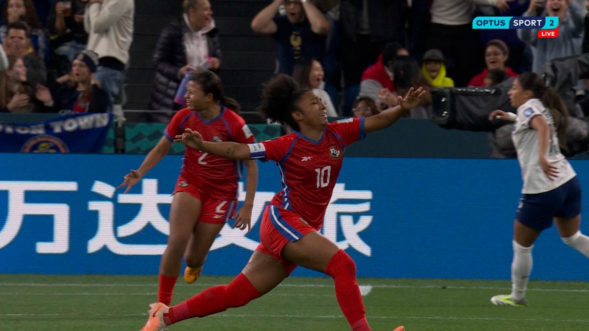PANAMA HAVE JUST SCORED THE BEST GOAL OF THE FIFA WOMEN’S WORLD CUP 2023™ 🤯🤯🤯 Marta Cox, take a bow! A truly phenomenal free-kick rocks Sydney Football Stadium and shocks France in the process. Wow! Watch LIVE | #FIFAWWC #OptusSport