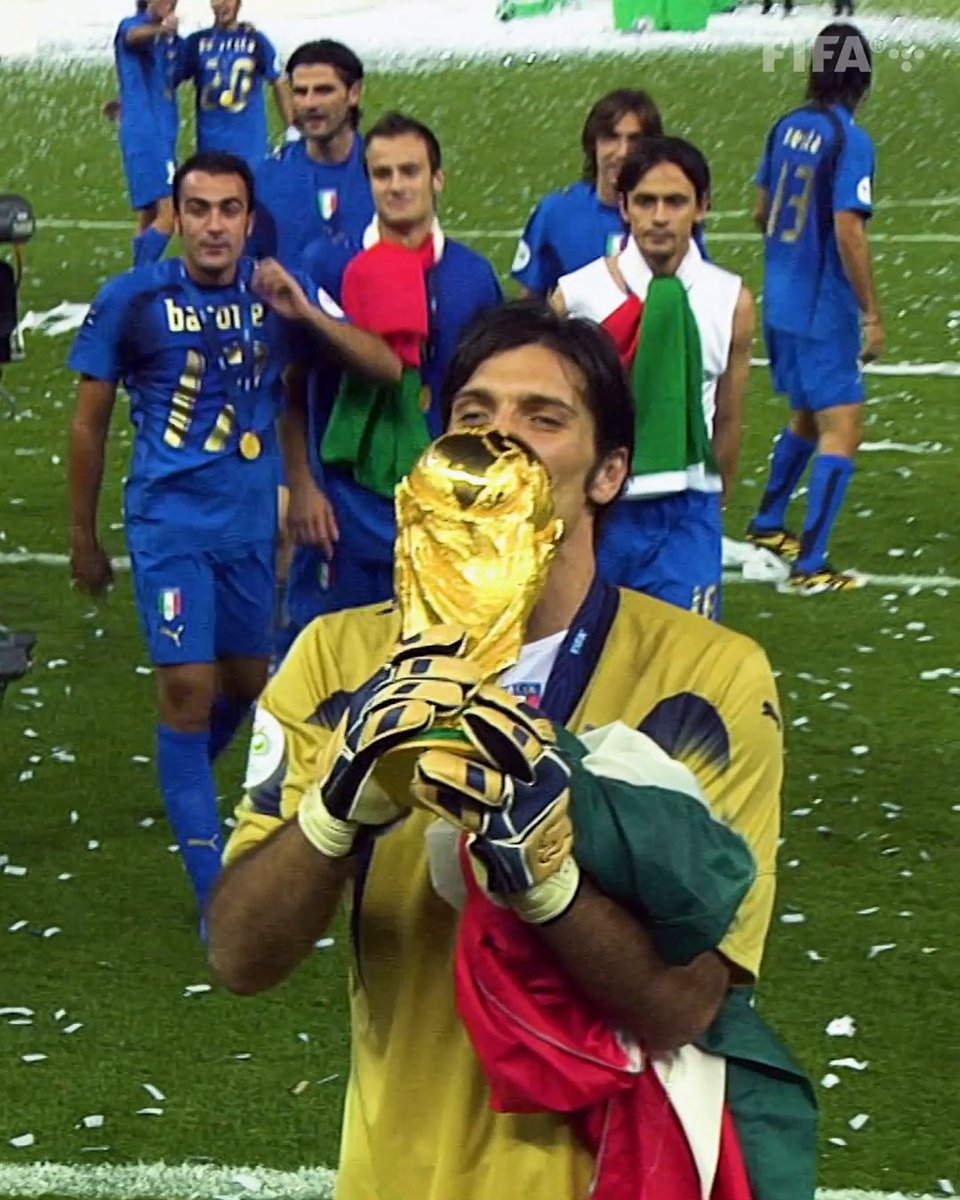 He'll always be known as one of the very best. 🇮🇹🧤 Happy retirement, Gianluigi Buffon. 👏👏👏