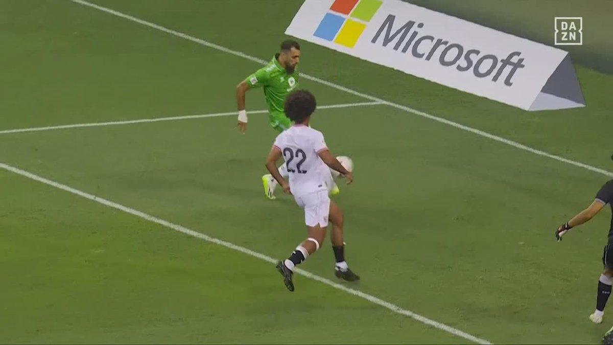 ¡PERO BORJA! ¡NO PUEDE SER! 😳😳😳😳😳 Borja Iglesias tuvo el gol en su mano y cuando solo tenía que empujarla... ¡Se le fue fuera! 🤯
