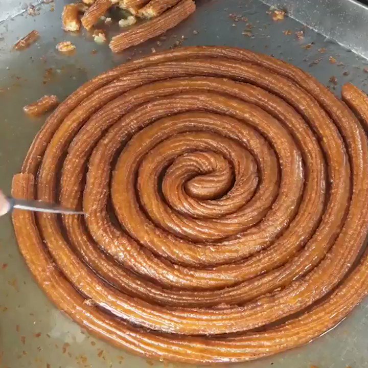 These 'churros' are Turkey's best street dessert 😋