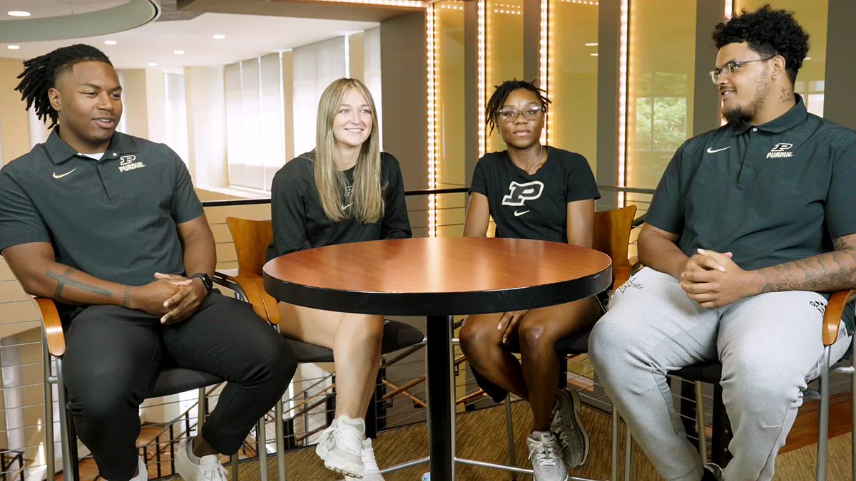 "If you get this opportunity, go, because this was amazing." Kiara Dillon, Malachi Preciado, Cierra Williams and Farrell Henderson III talk the impact of their experience at the #B1GLife Series: Selma to Montgomery.