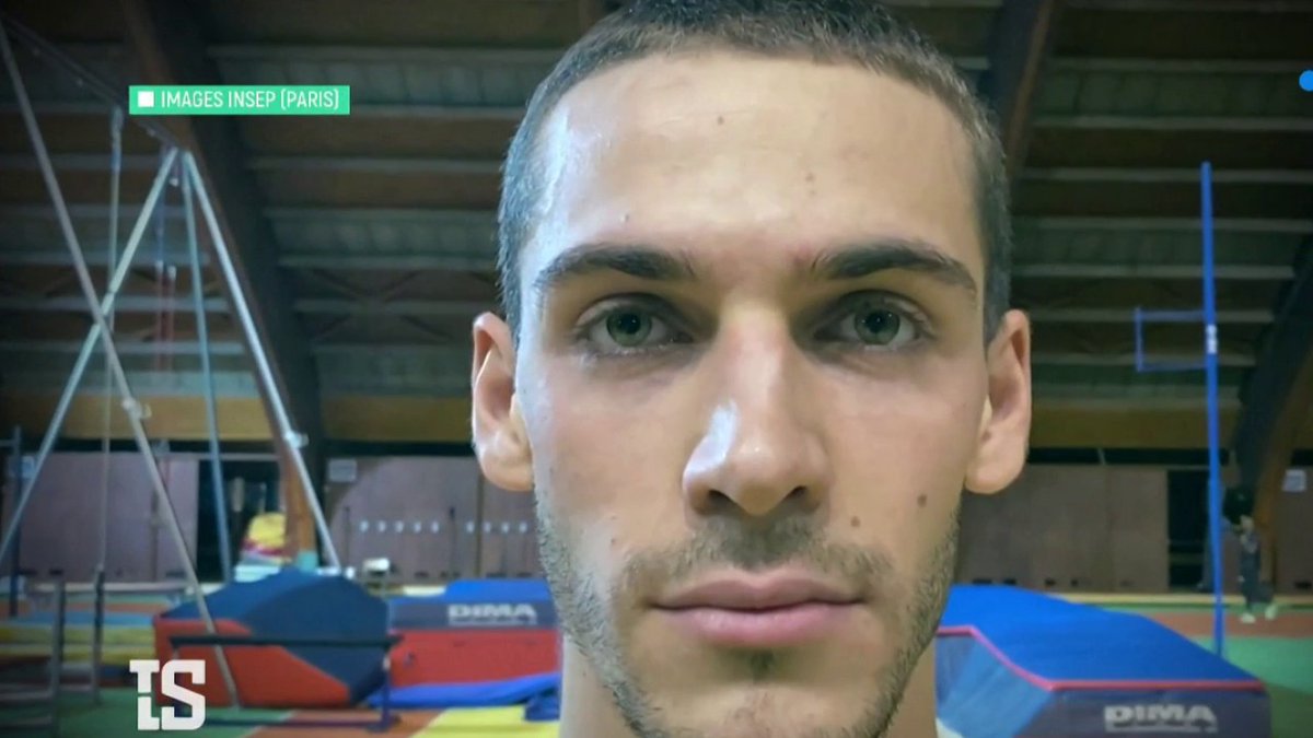 🗣️ #TLS | " J'espère toujours m'améliorer pour aller plus loin que les autres " 🔛 Rencontre avec Jules Pommery, champion de France Élite du saut en longueur 🥇 🇫🇷 FFAthlétisme