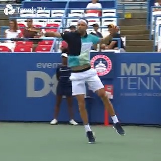 Le décalage coup droit le plus bizarre et le plus beau de l'année. Grigor Dimitrov pour vous servir. 📽️Tennis TV