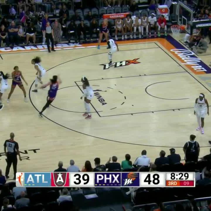The moment Diana Taurasi entered the 10,000 points club 🔥🙌