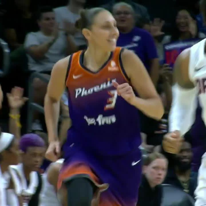 40-BURGER FOR DIANA TAURASI 😮💨