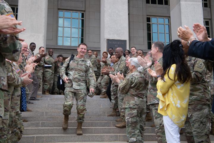 The clap-out is a Pentagon tradition for senior leaders as they leave the building on their final day there. As Gen. James McConville departed Wednesday after serving as the 40th chief of staff of the #USArmy, the tradition continued. Watch with your sound on to experience it.