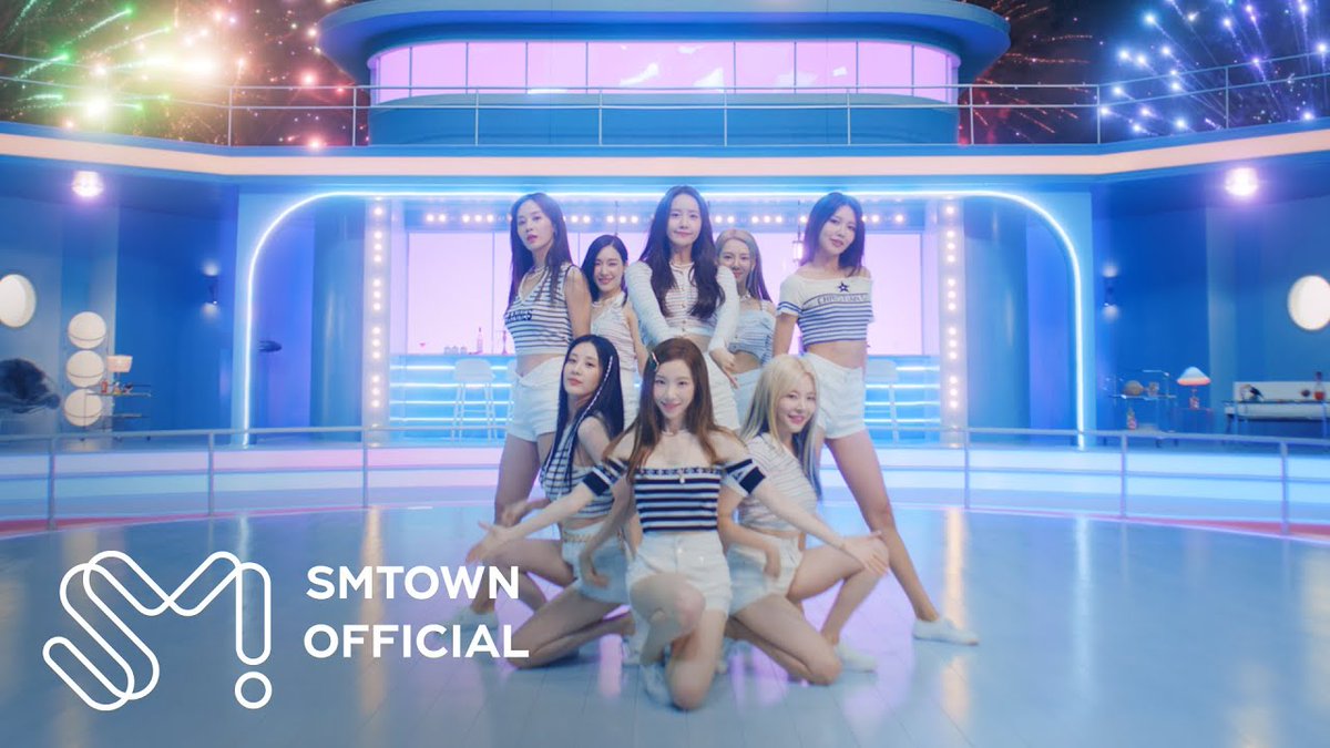 1 year ago today, Girls’ Generation released their 7th Album ‘FOREVER 1’ with the title track of the same name