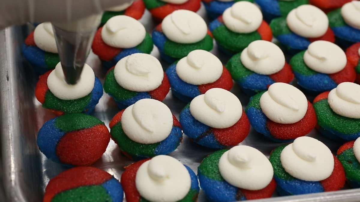 This is Baked by Melissa 🧁