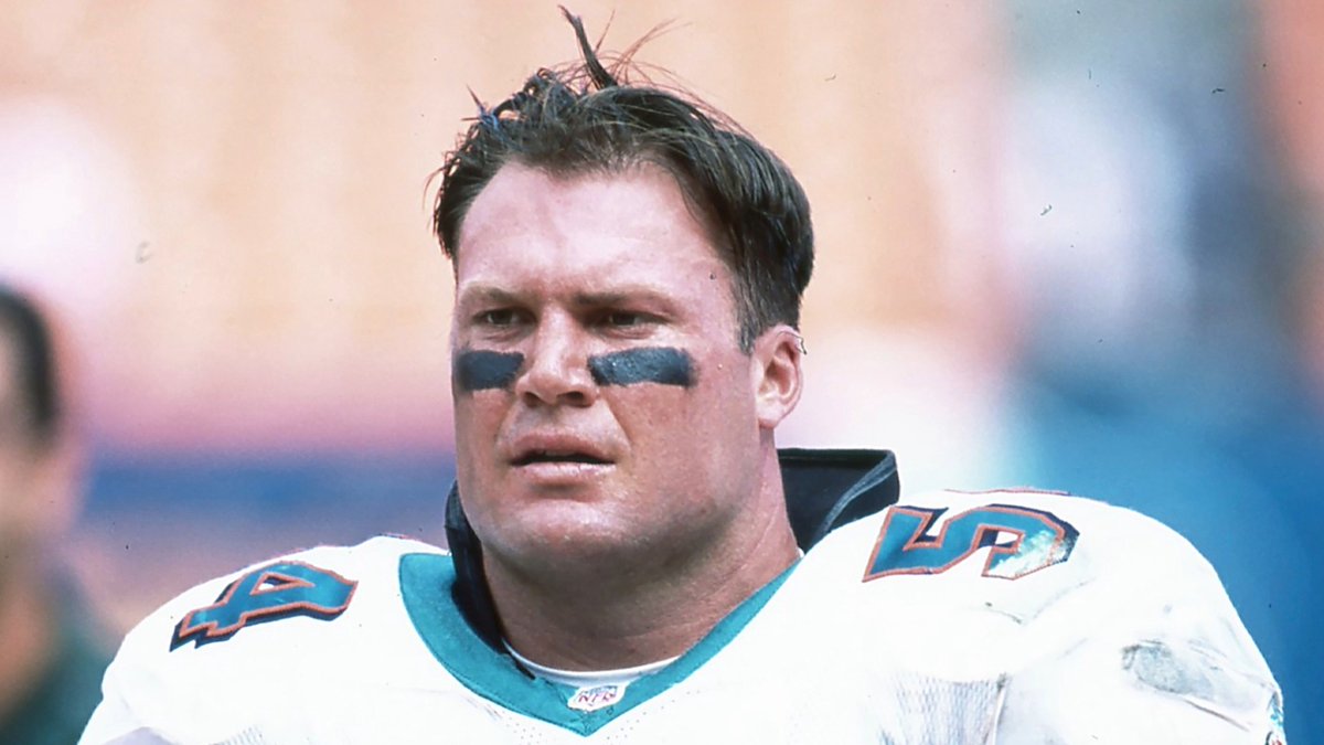 Now and forever Hall of Famer No. 370, Zach Thomas.