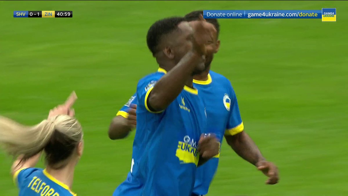 WHAT A GOAL BY CLARENCE SEEDORF! 🙌 Rolling back the years ✨ 🇺🇦 #Game4Ukraine 🇺🇦