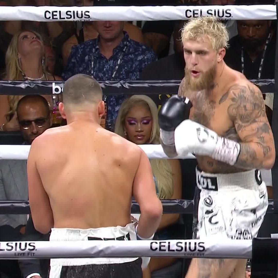 WHAT A ROUND FOR JAKE 😱 Watch #PaulDiaz LIVE on DAZN PPV NOW ON 🥊 Jake Paul | @natediaz209 | @mostvpromotions | @realfightinc | @celsiusofficial | #CELSIUSLiveFit | #CELSIUSBrandPartner