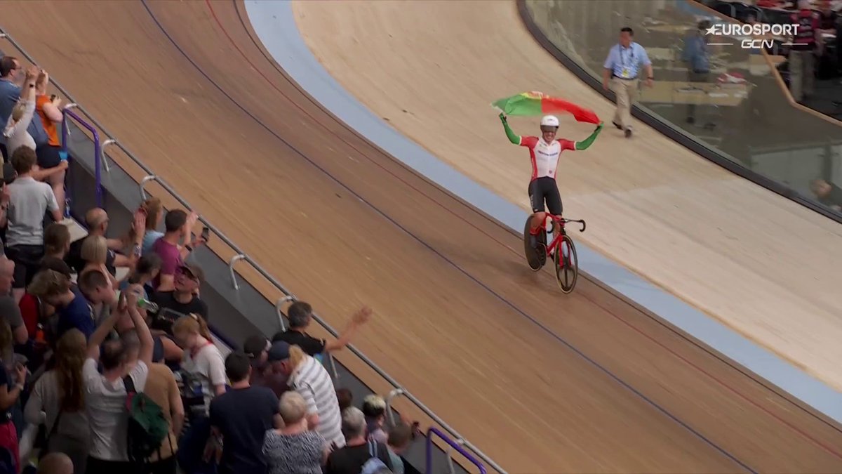 Não nos cansamos de ver isto...Portugal é campeão do mundo no omnium