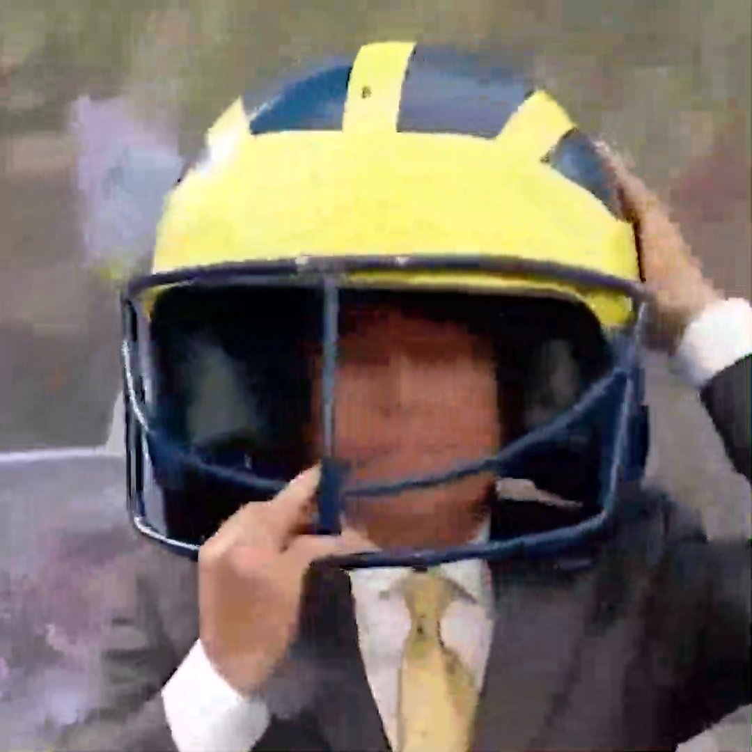 Lee Corso turns 88 today 🎉 Coach has given us some of the best moments 😂🧡