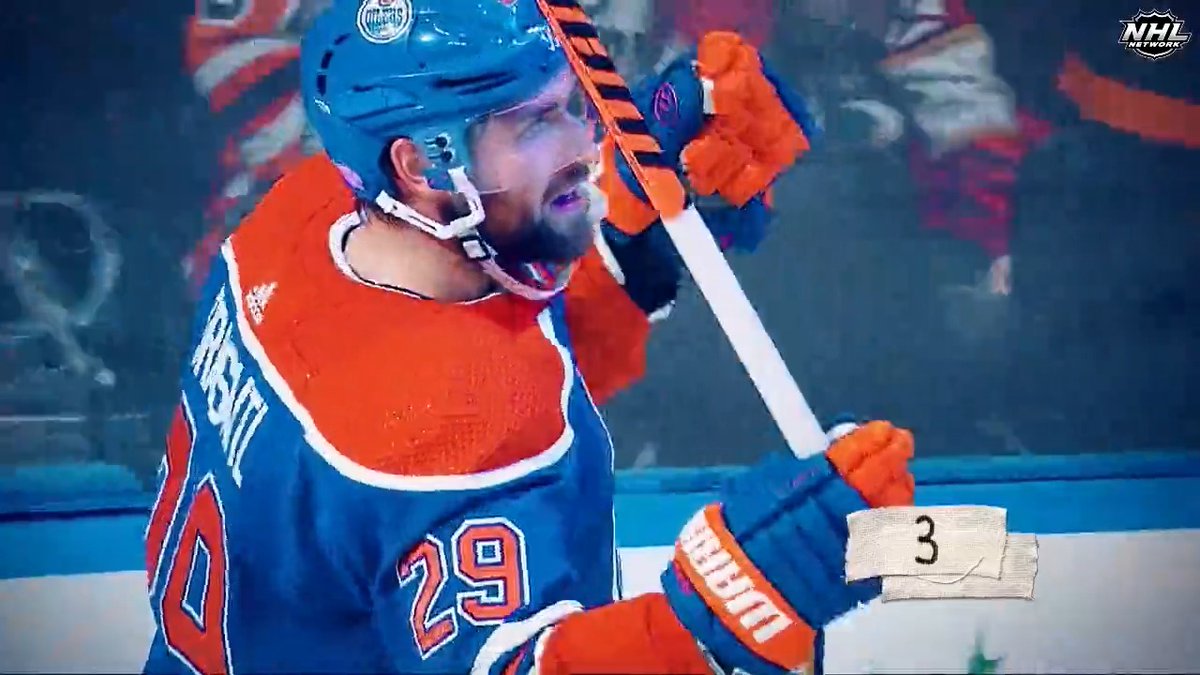 One of the best playmakers in the game, Leon Draisaitl comes in at #⃣3⃣ on our Top 20 Centers list! #NHLTopPlayers | Edmonton Oilers | #LetsGoOilers