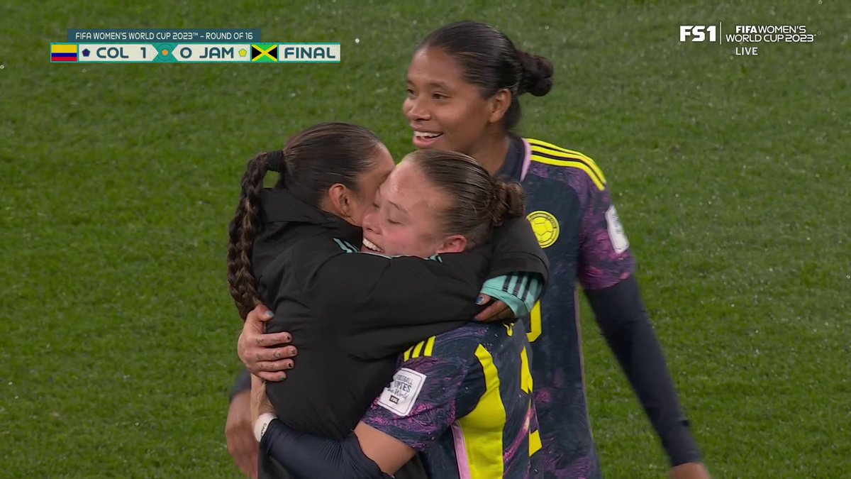 COLOMBIA HAS DONE IT 🇨🇴 The Powerpuff Girls book its spot in the FIFA Women's World Cup Quarterfinals for the first time ever!